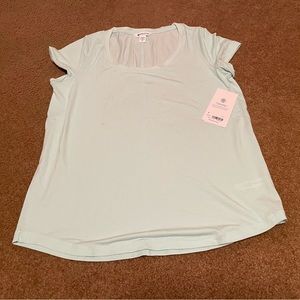Athleta women’s top